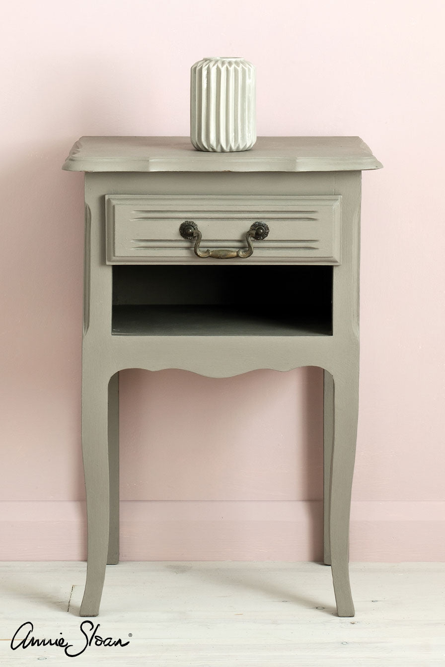 Annie Sloan Chalk Paint® French Linen