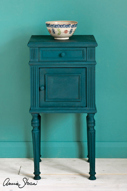 Annie Sloan Chalk Paint® Aubusson Blue